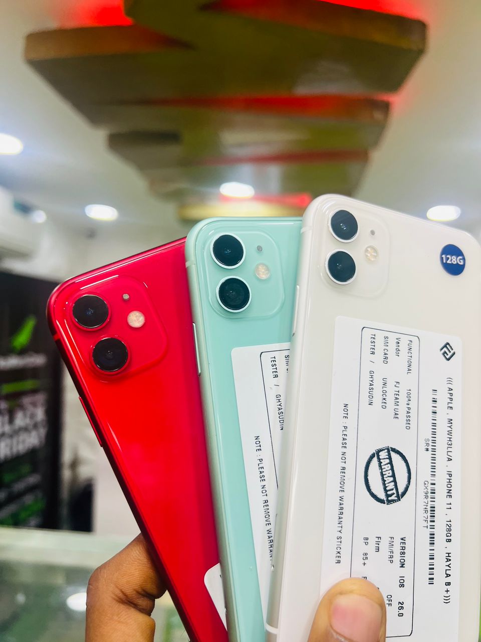 iPhone 11 – 64GB (Direct UK 🇬🇧)