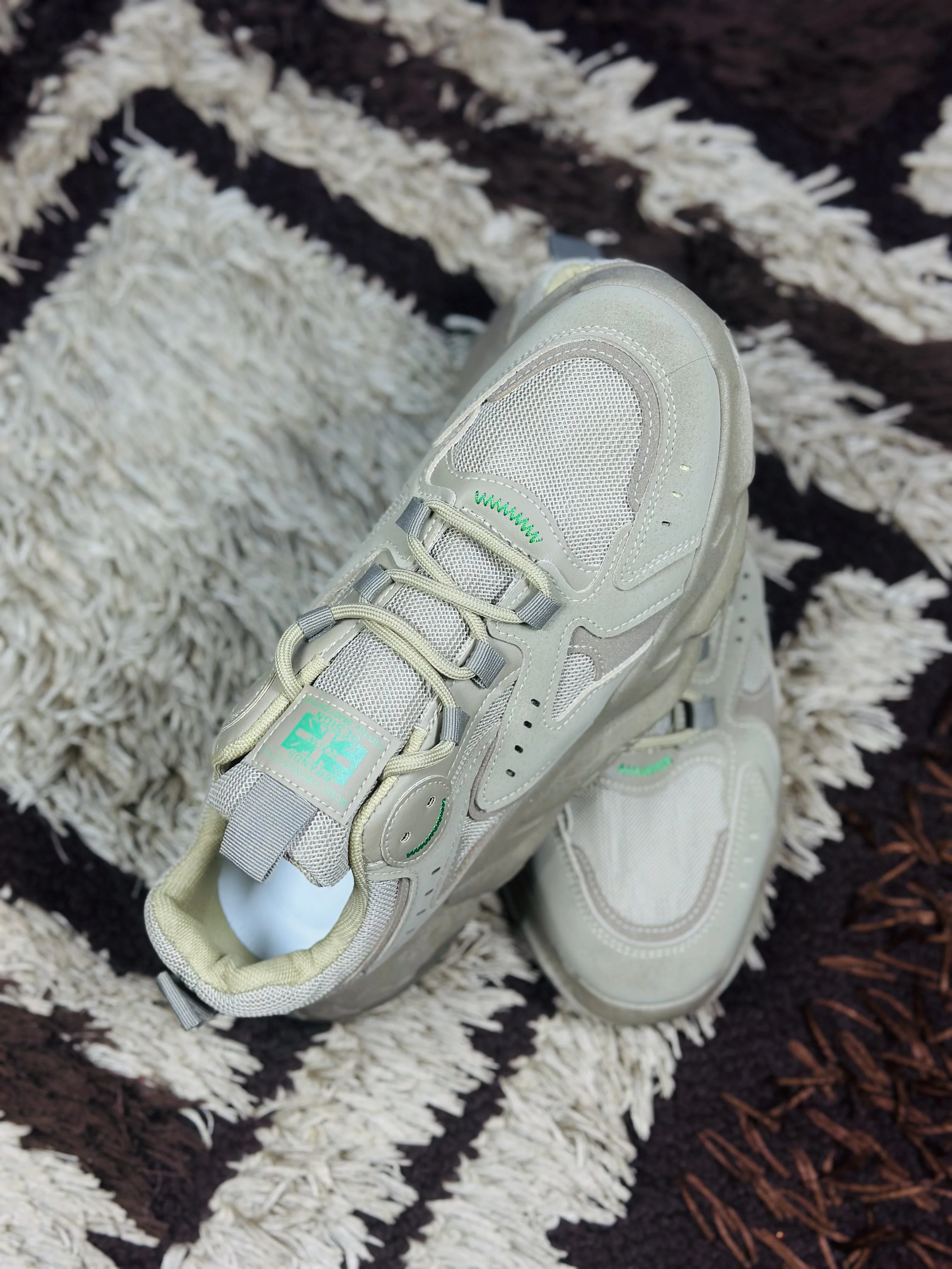 43 Men Trendy Lace Chunky Sneakers