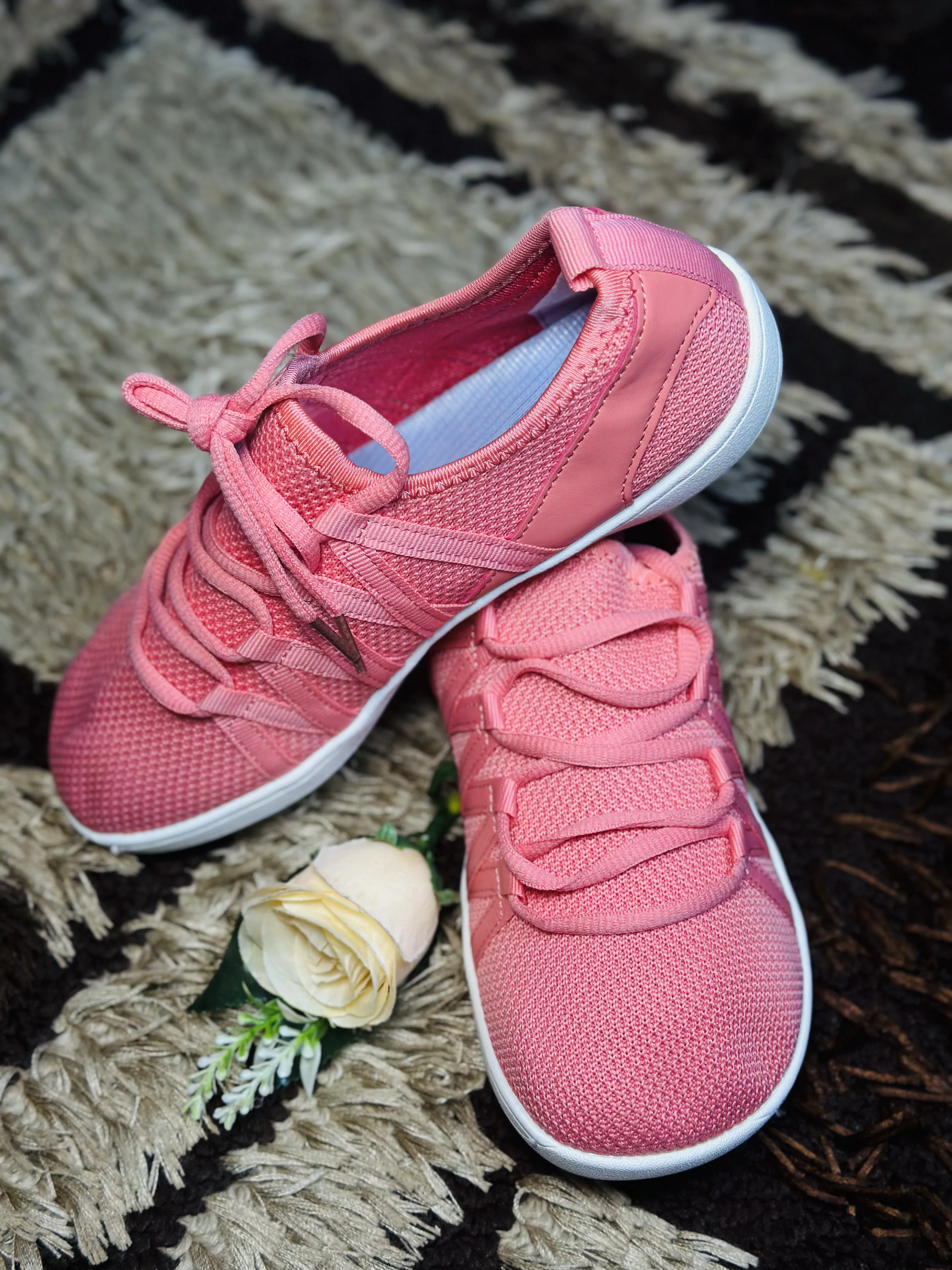 39 Magenta Ultra Light Barefoot Women Casual Sneakers