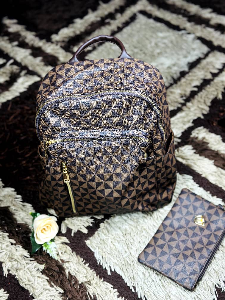 Women Chic Convertible Back Pack