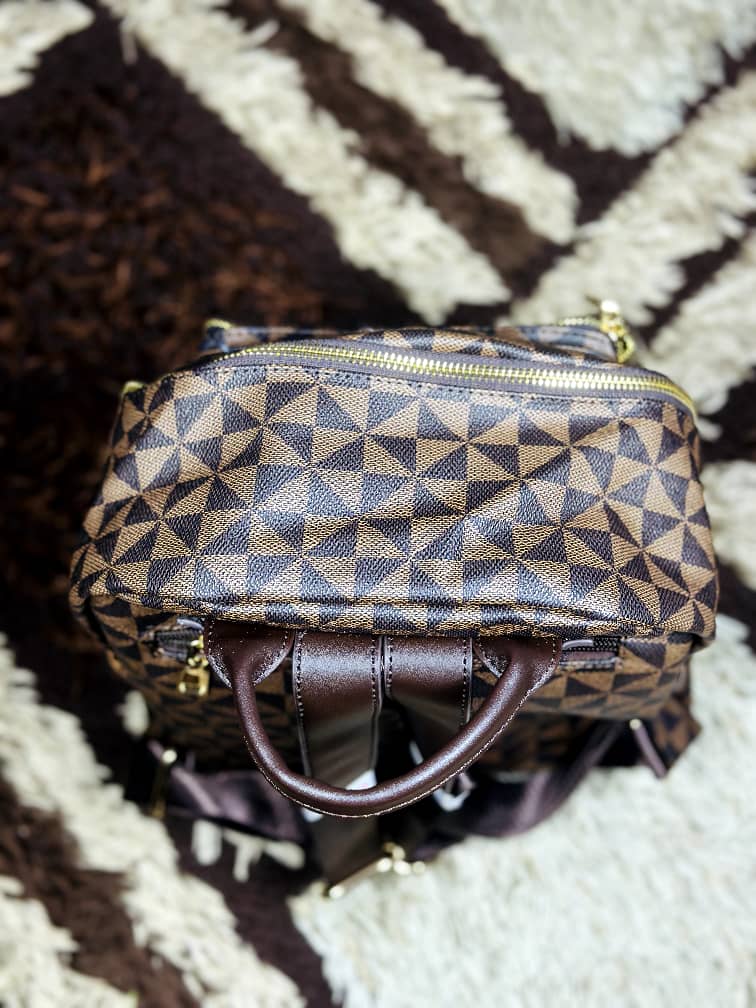 Women Chic Convertible Back Pack