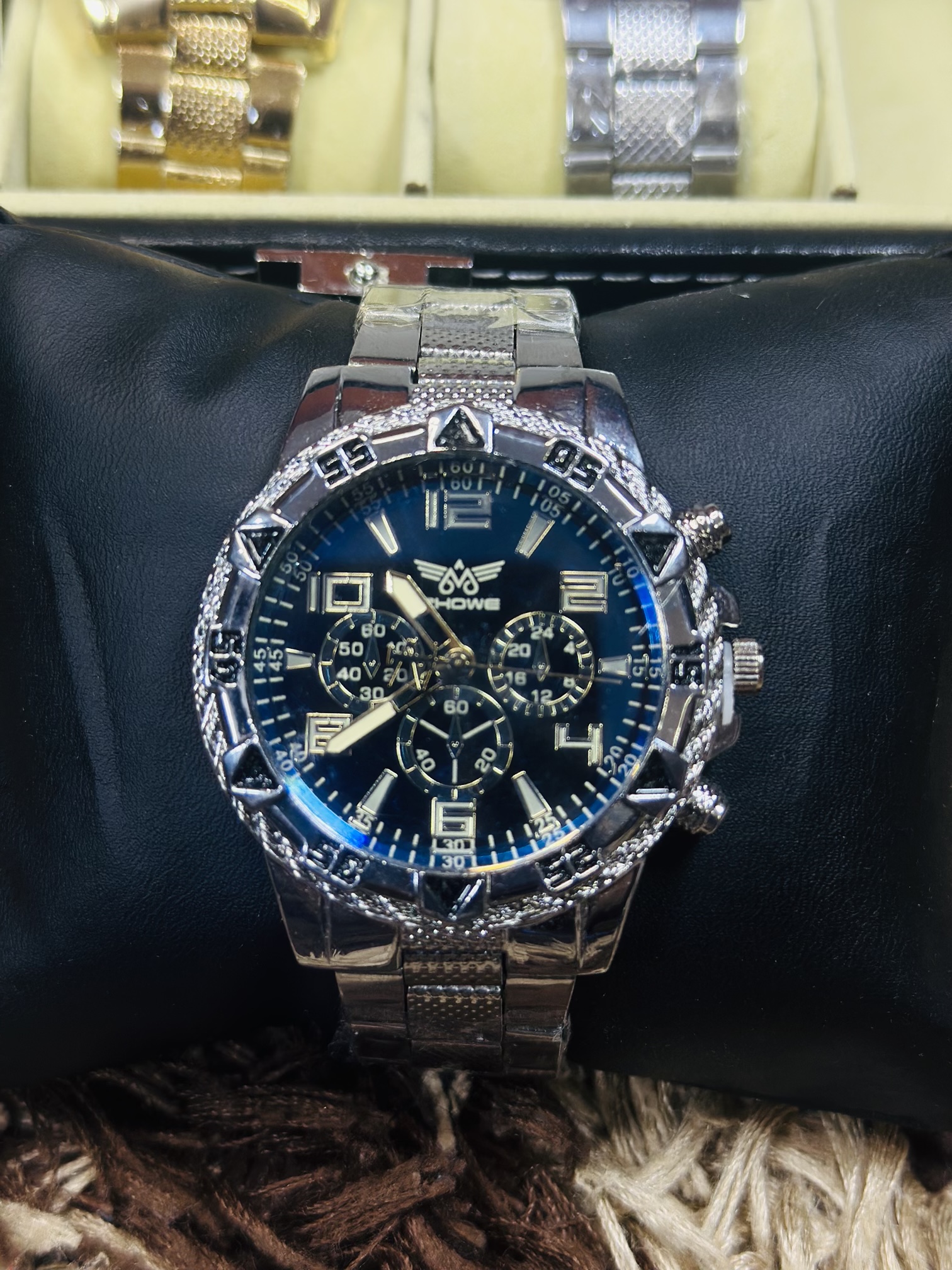Luxury Silver Black zhowe Men Quartz Wristwatch