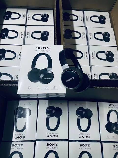 Sony WH-XB059N Wireless Headset – Deep Bass, Noise Reduction &amp; Long Battery