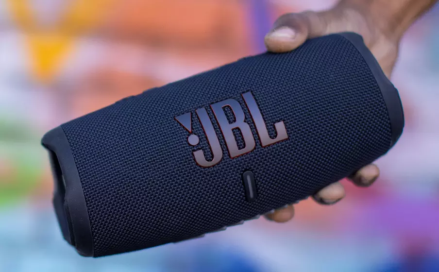 JBL Charge 5 Portable Speaker