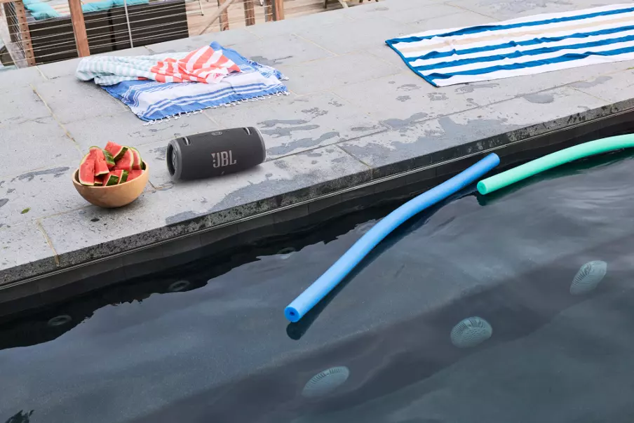 JBL Xtreme 3 Portable Bluetooth Speaker