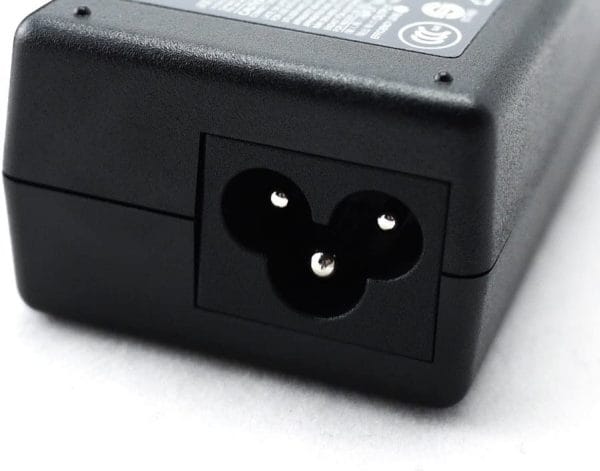 HP 65W 19.5V Battery Charger - Image 4